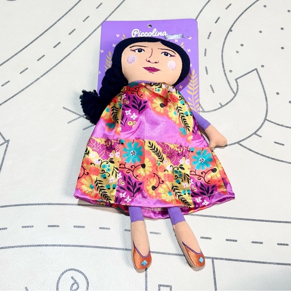 Piccolina™ Malala Yousafzai Trailblazer Doll - Target Exclusive - Picture 5 of 6